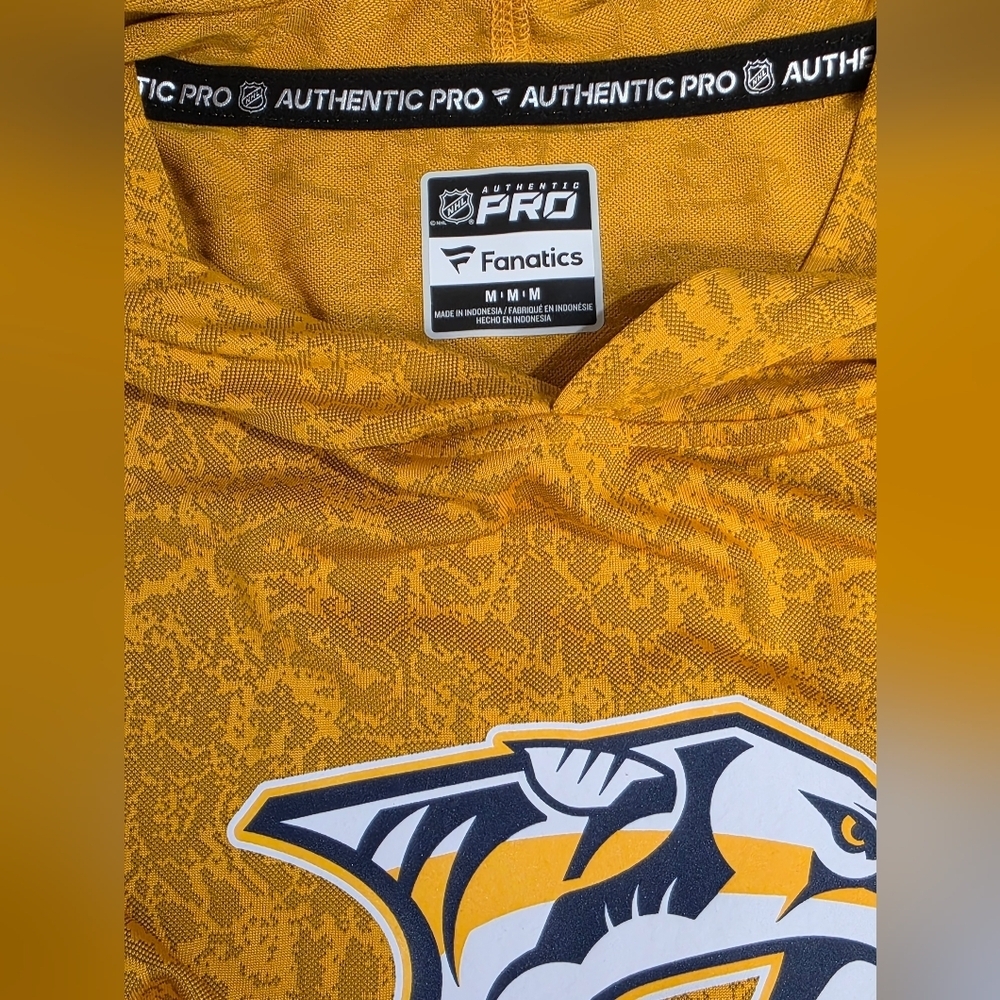 Fanatics Nashville Predators Authentic Pro NHL Gold Hoodie Mens Size Medium - Picture 9 of 13